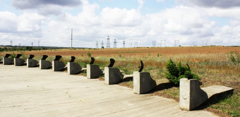 Поле волгоград. Железное поле Волгоград. Солдатово поле Волгоград. Городище поля. Мемориал материнское поле.