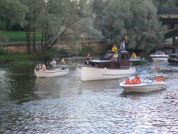   (IMG_4206e.jpg, 0 Bytes, 418 )