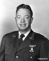   (1255154868_dzhozef_kittinger.jpg, 56.54 Kb, 865 )