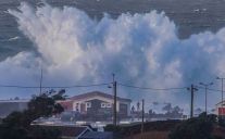   (Ondas portuguesas.jpg, 48.85 Kb, 670 )