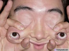   (1163781008_detachedeyes.jpg, 34.55 Kb, 623 )